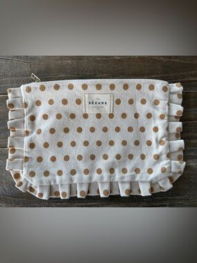 Sézane Polka Dot Ruffle Pouch in Cream and Tan